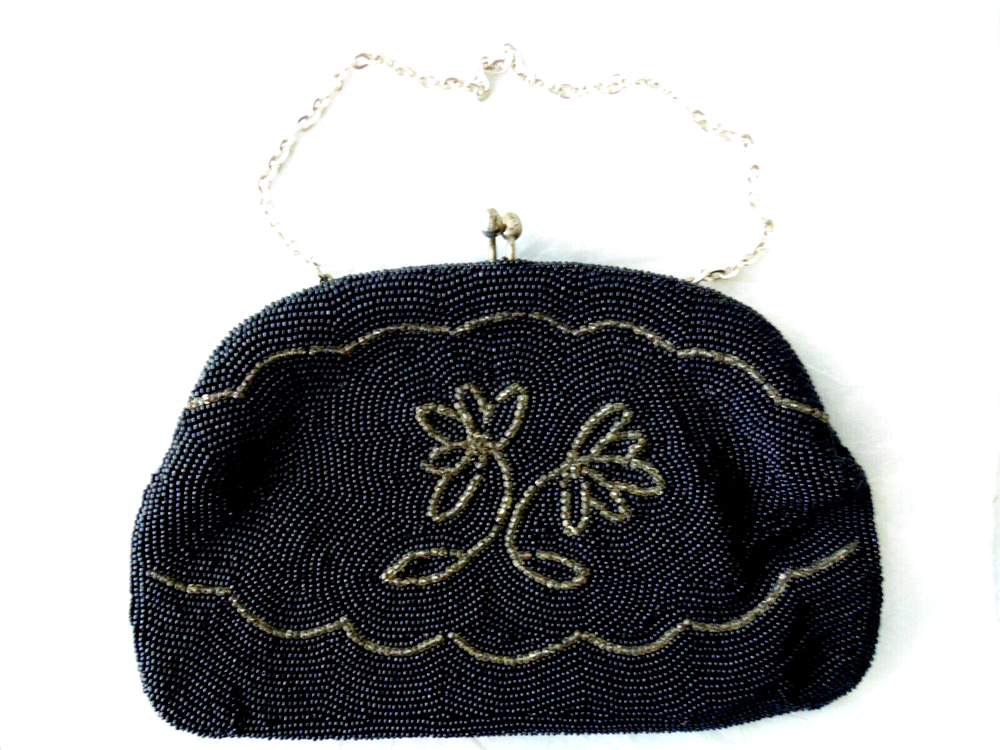 Vtg 60s Black Beaded Evening Bag Silver Accent Kiss Chain Clutch Purse Japan